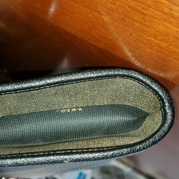 Vintage RARE FENDI CLUTCH - Picture 4 of 15